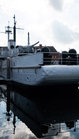 Te zien: mijnenveger abraham crijnssen